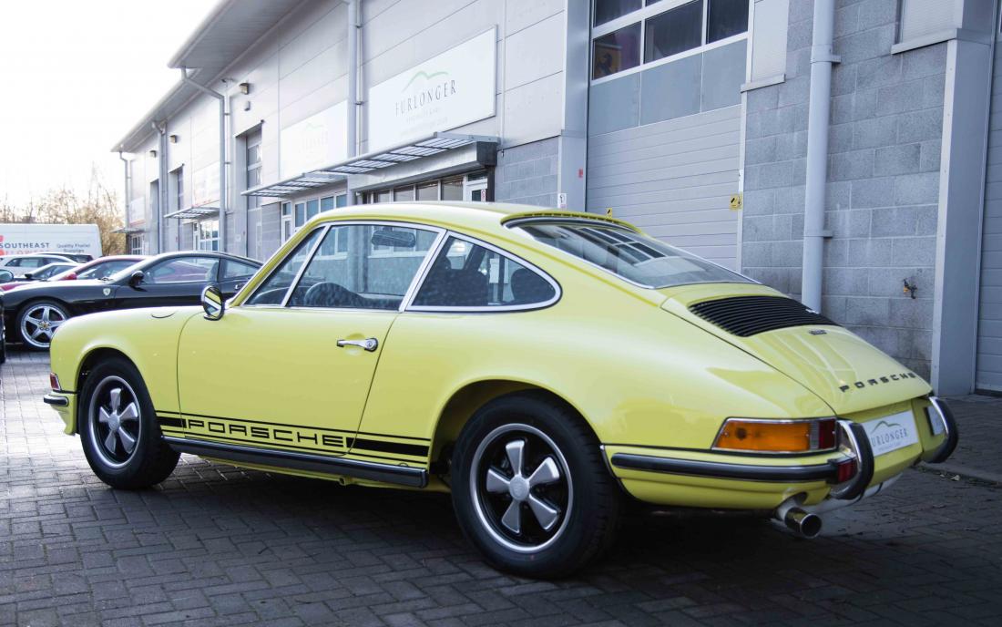 Used Porsche 911 T 2.4 for Sale at Simon Furlonger