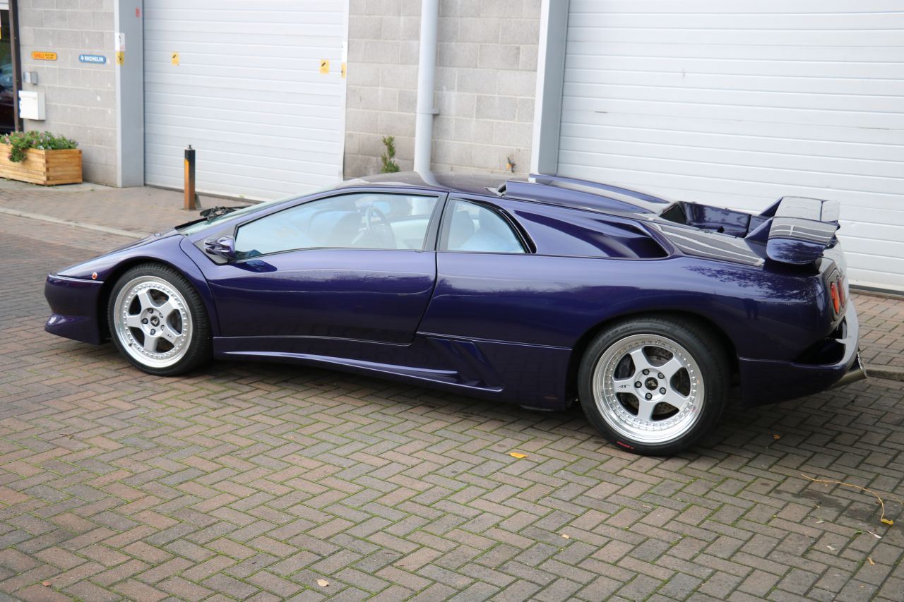 Used Lamborghini Diablo SV  for Sale at Simon Furlonger