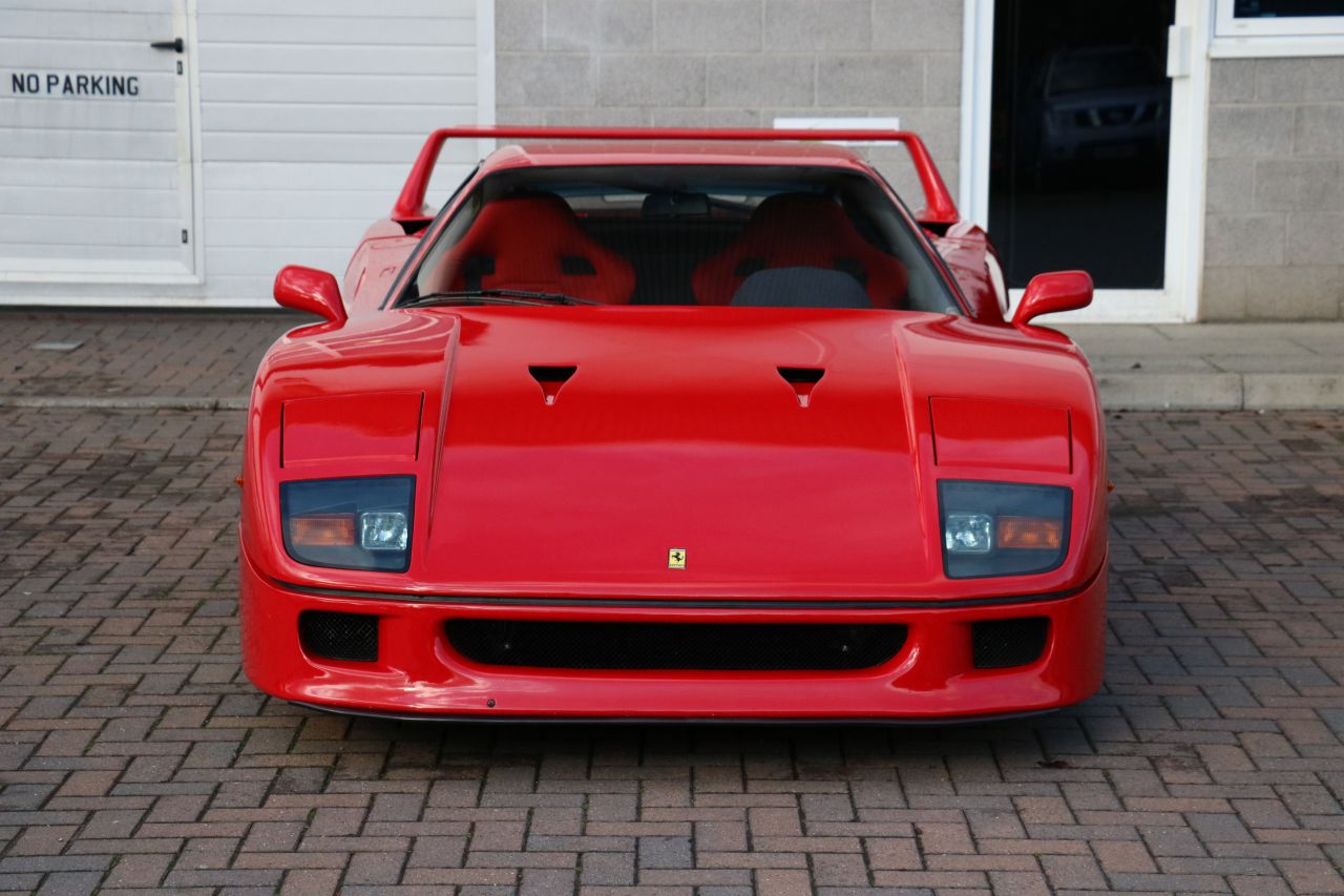 Used Ferrari F40 - 5,750 Miles - Classiche Certified  for Sale at Simon Furlonger