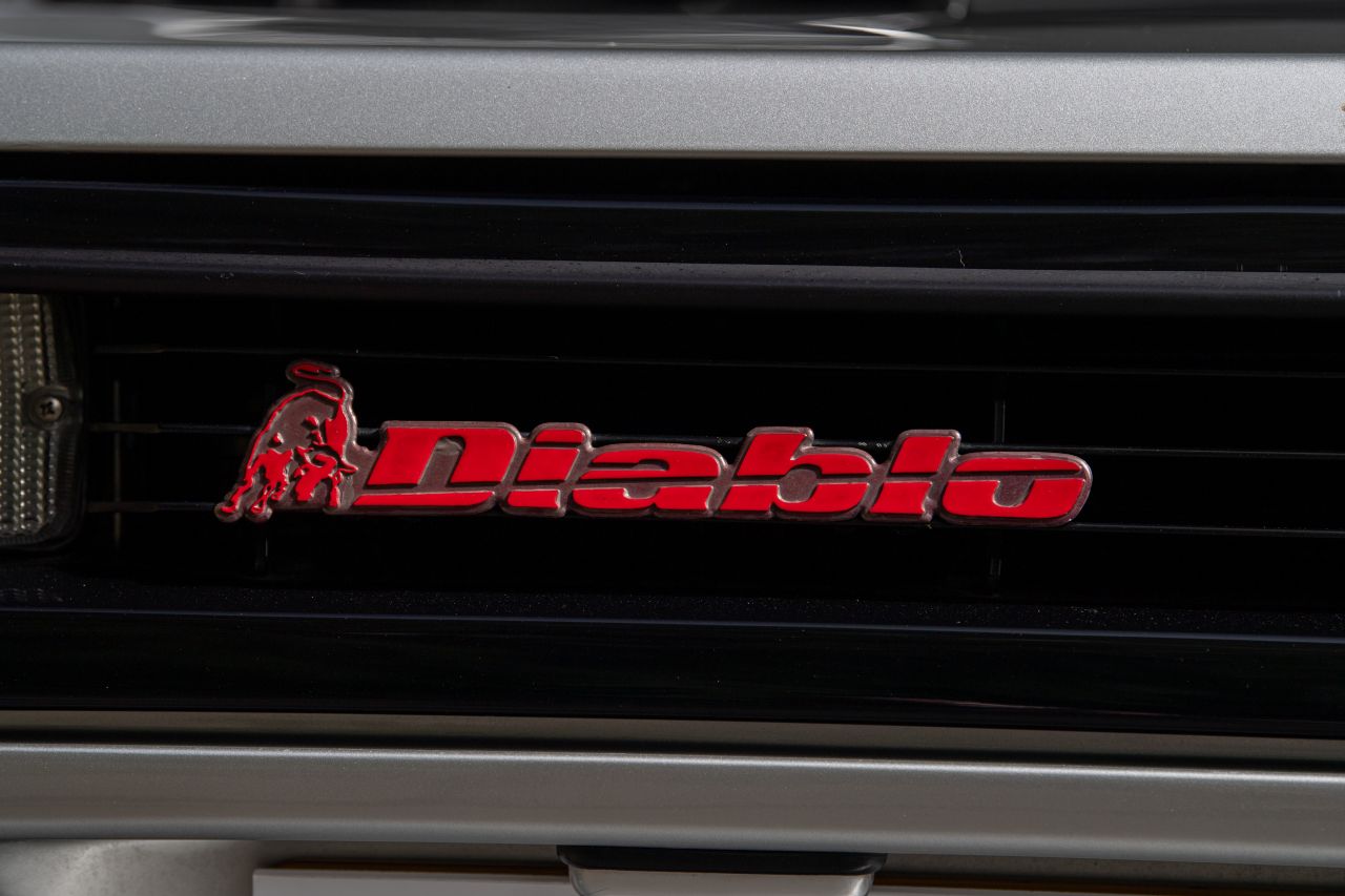 Used Lamborghini Diablo 2WD for Sale at Simon Furlonger