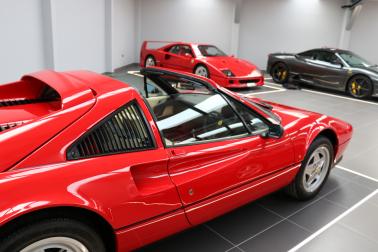 Used Ferrari 328 GTS - 300 Miles for Sale at Simon Furlonger