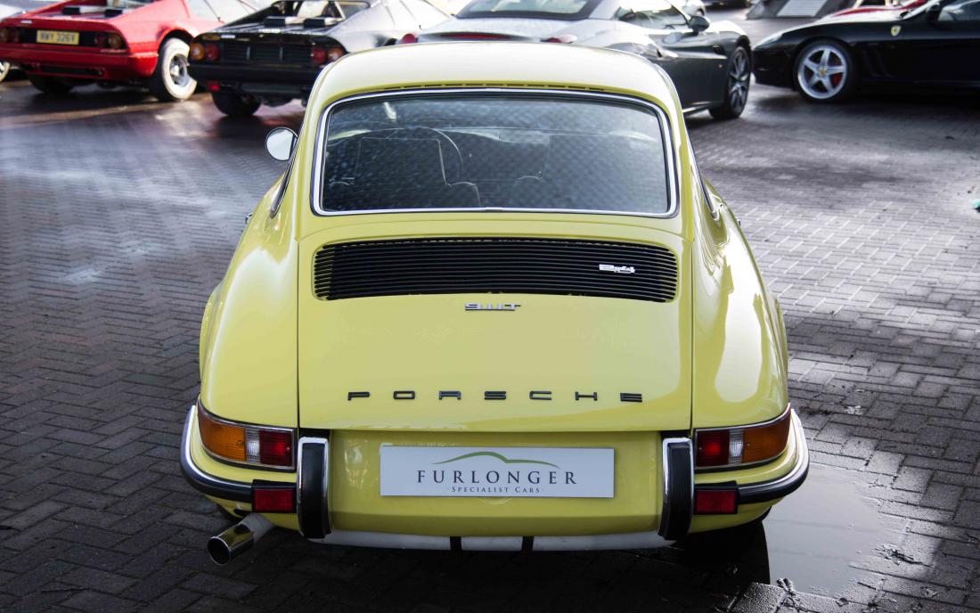 Used Porsche 911 T 2.4 for Sale at Simon Furlonger