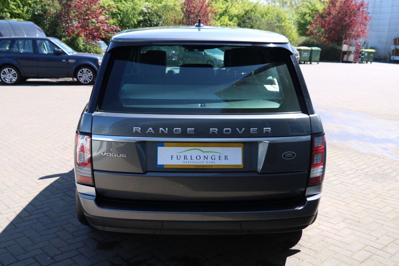 Used Land Rover Range Rover Vogue TDV6 for Sale at Simon Furlonger