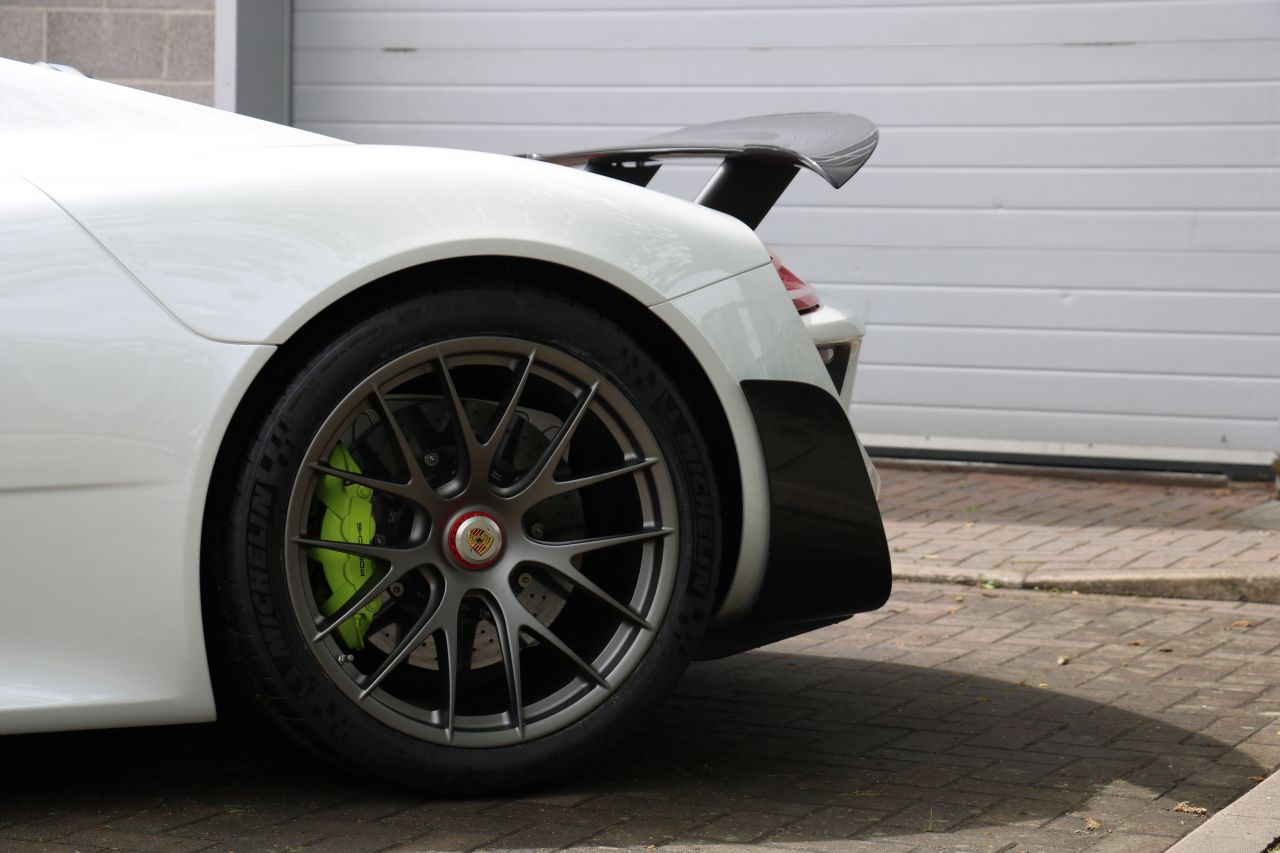 Used Porsche 918 Spyder Weissach Package - Just Serviced! for Sale at Simon Furlonger