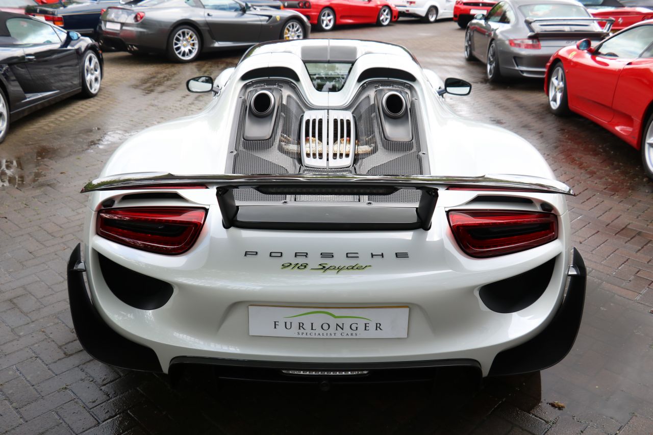 Used Porsche 918 Spyder Weissach Package - Just Serviced! for Sale at Simon Furlonger