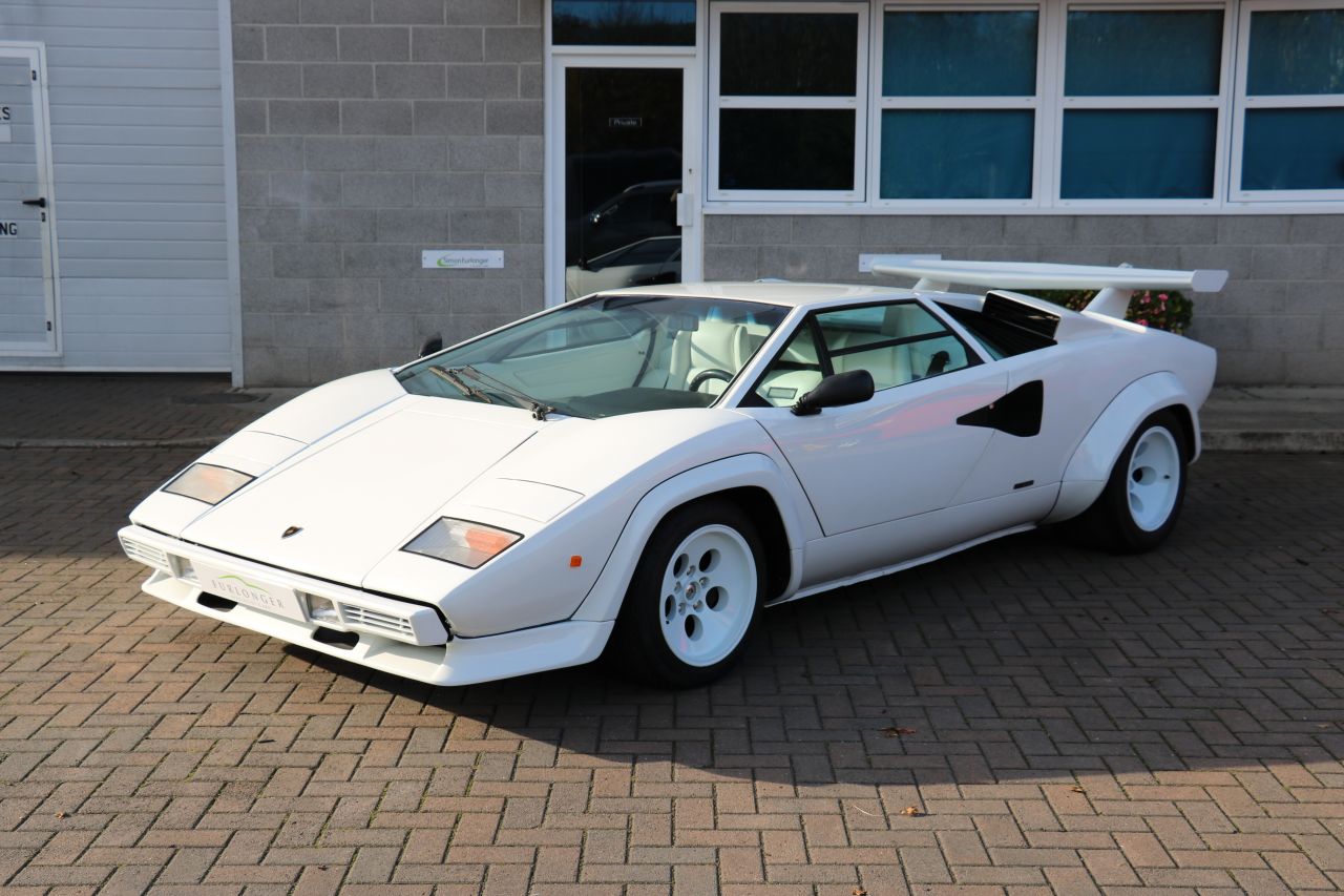 Used Lamborghini Countach 5000S for Sale at Simon Furlonger