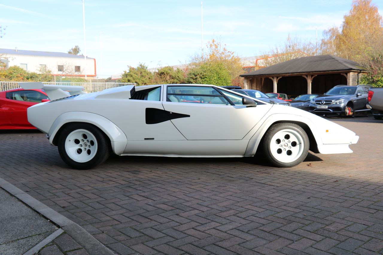 Lamborghini Countach 20S   Simon Furlonger