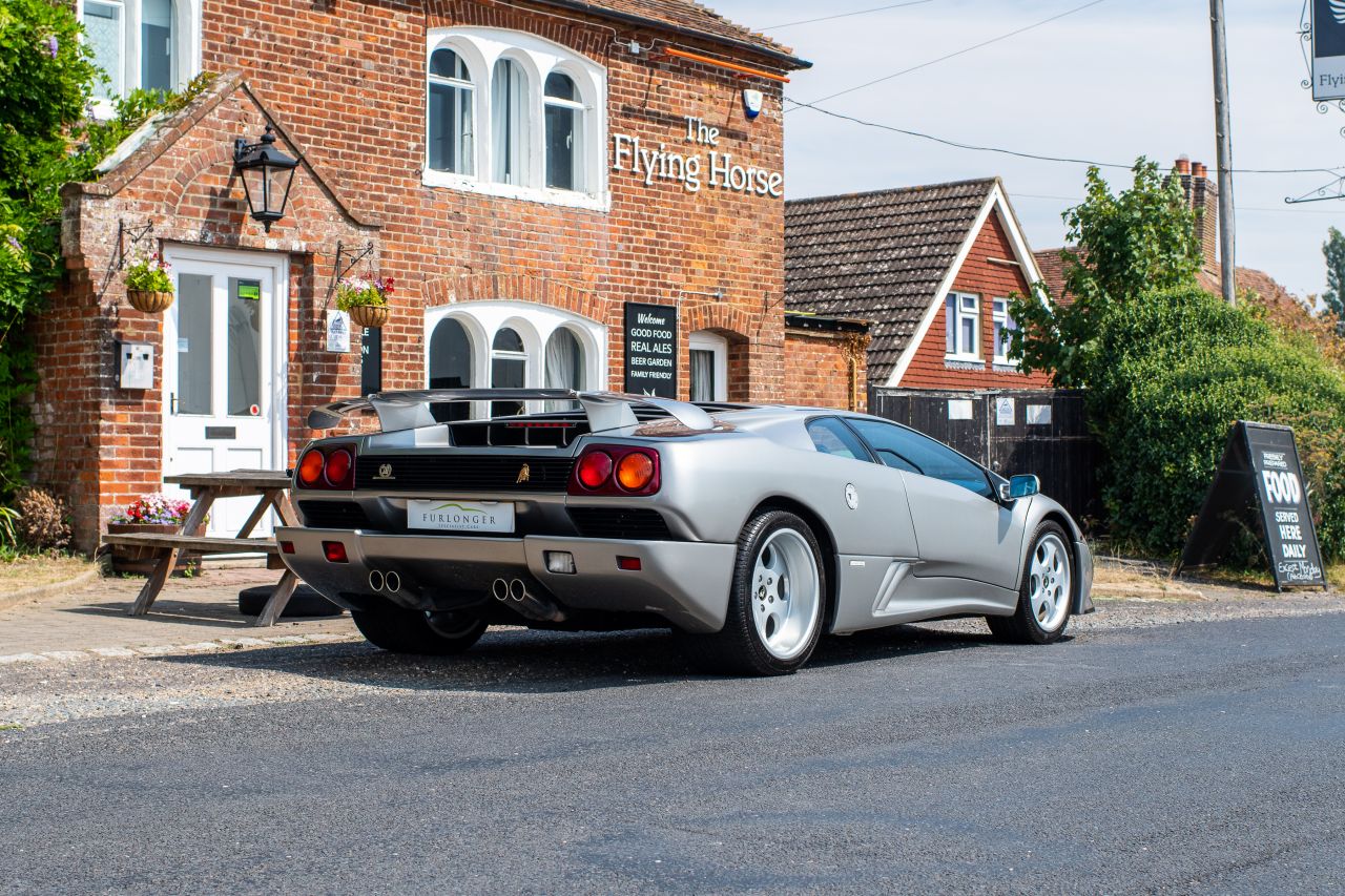 Lamborghini DIablo SE30 - No.064/150 - Simon Furlonger