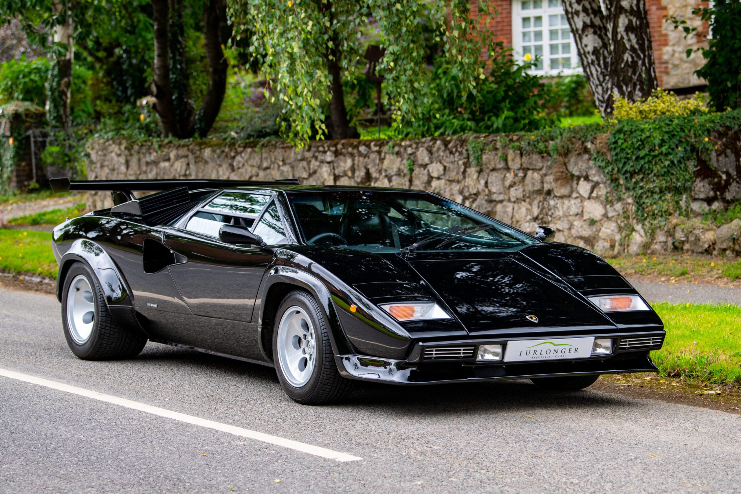 Lamborghini Countach 5000QV - Simon Furlonger