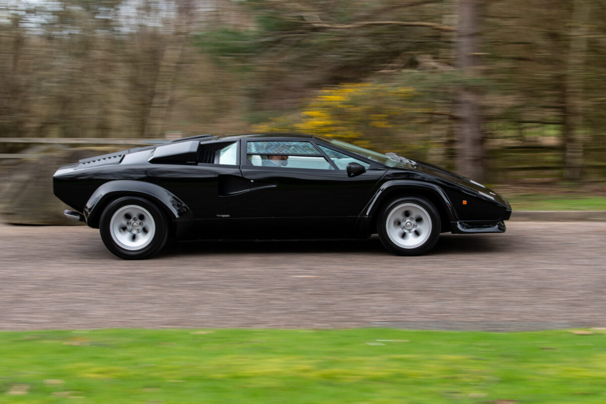 5000s Lamborghini Countach 5000S - Just 1,780 Miles - Simon Furlonger